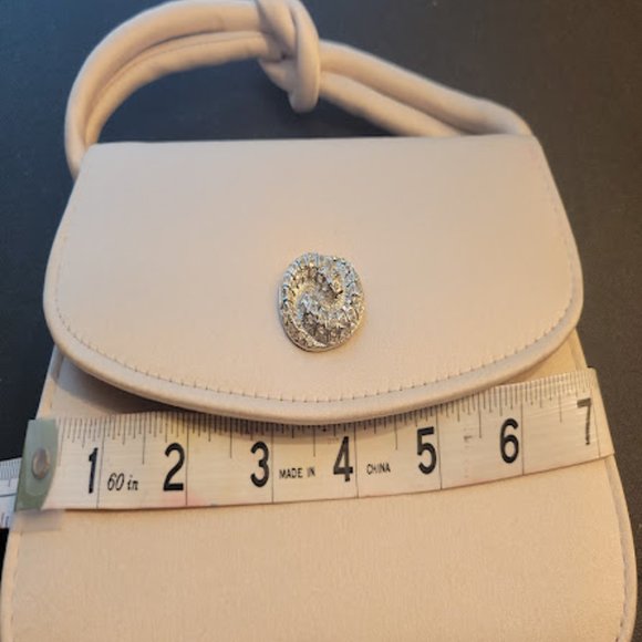 Vintage Bloomingdales soft satin purse - Picture 10 of 11